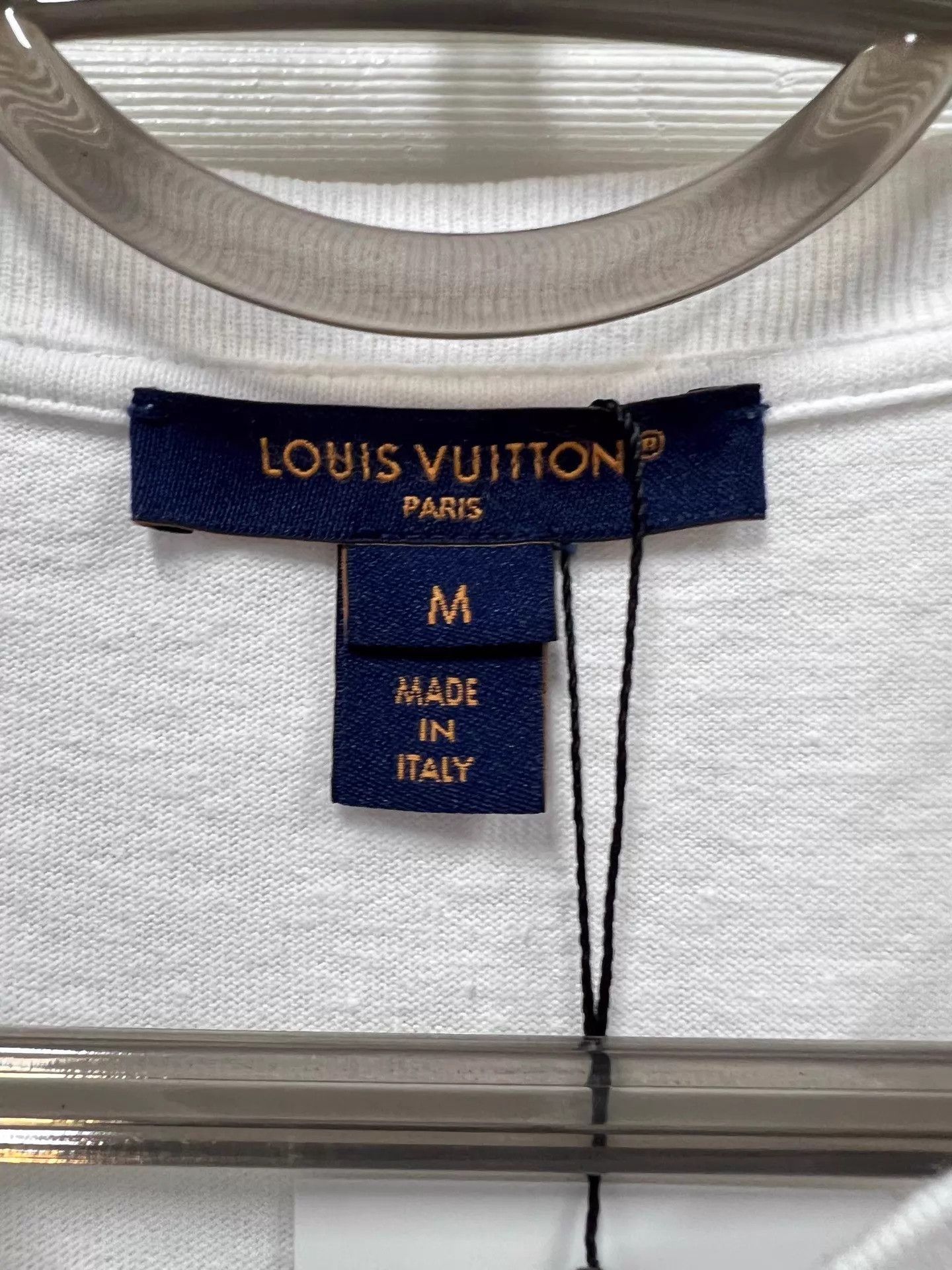 Louis Vuitton LV 3-Flower Chain Short Sleeve Tee M 99 New Size M / US 6-8 / IT 42-44 - 3 Thumbnail
