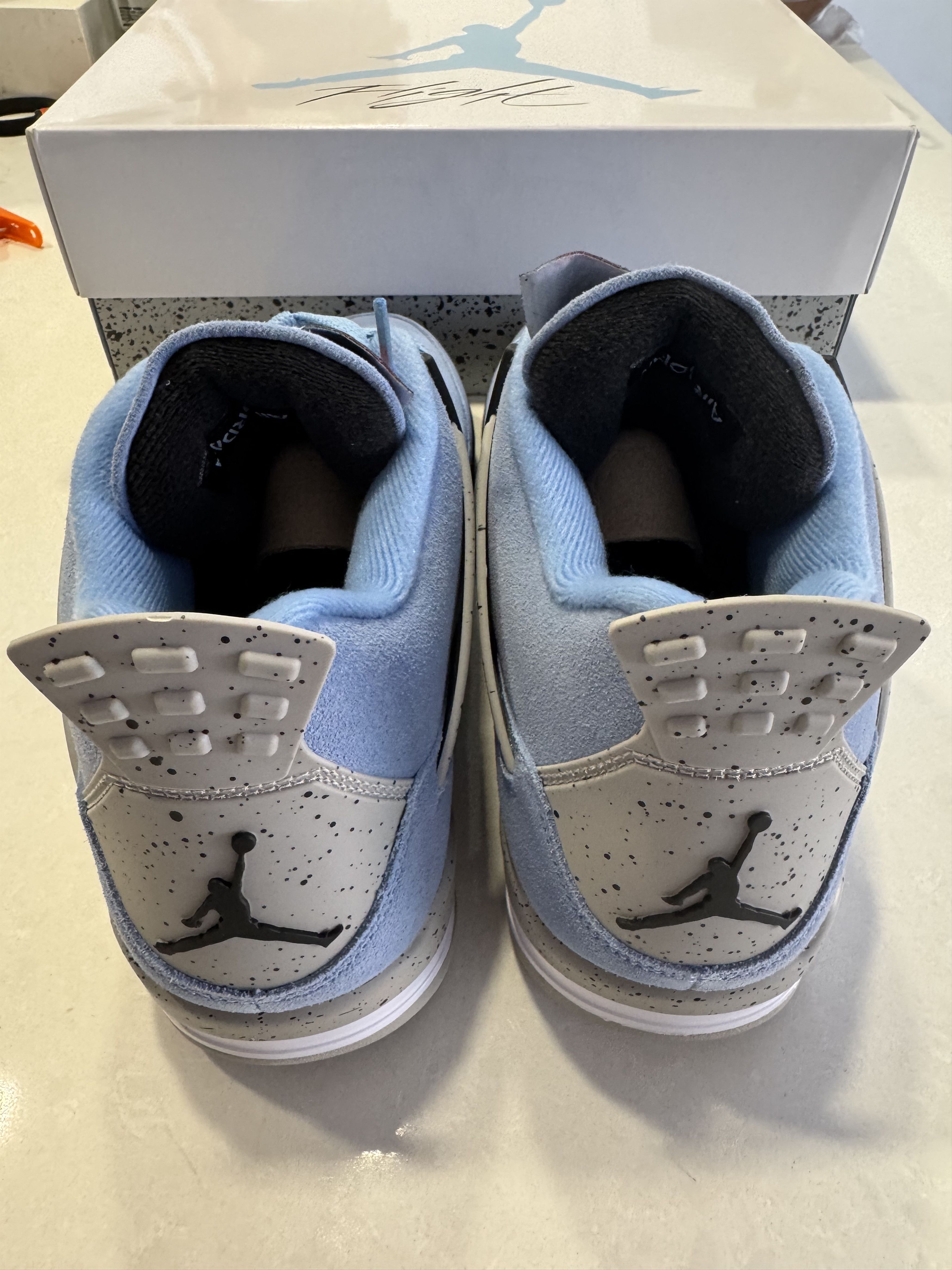 Jordan Brand Jordan 4 Retro University Blue Size US 11 / EU 44 - 4 Thumbnail