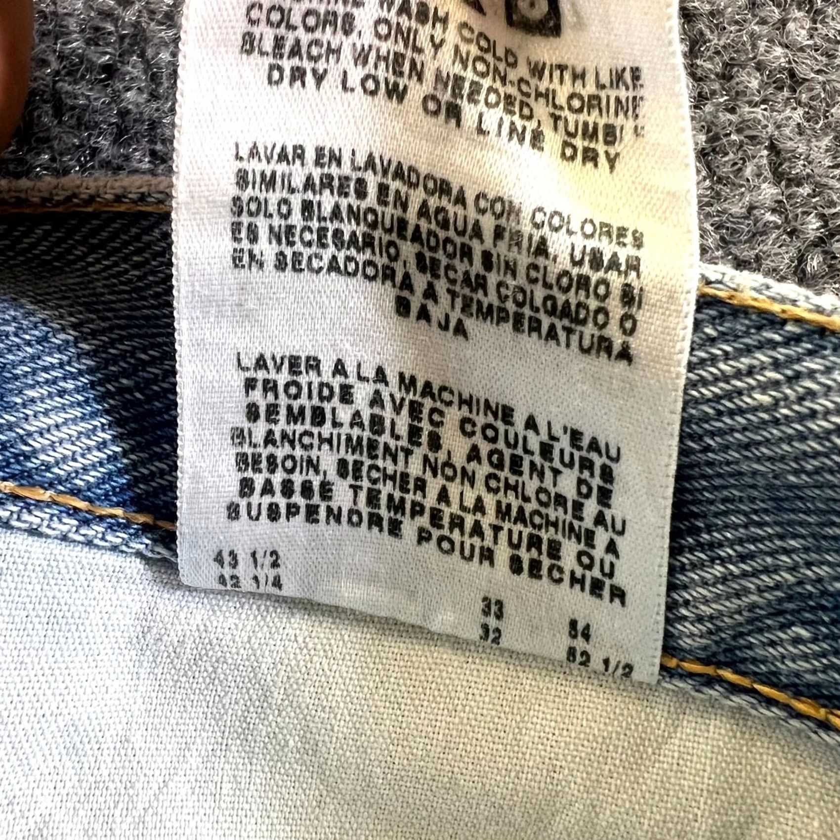 Wrangler Wrangler Jeans Mens 42x32 Blue Denim Light Wash 5-Pockets Zip Fly Outdoor Skater Jeans Size US 42 / EU 58 - 7 Thumbnail