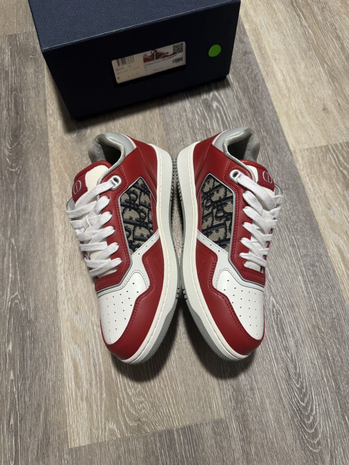 Dior Brand new red Dior oblique print trainers Size US 7 / EU 40 - 3 Thumbnail
