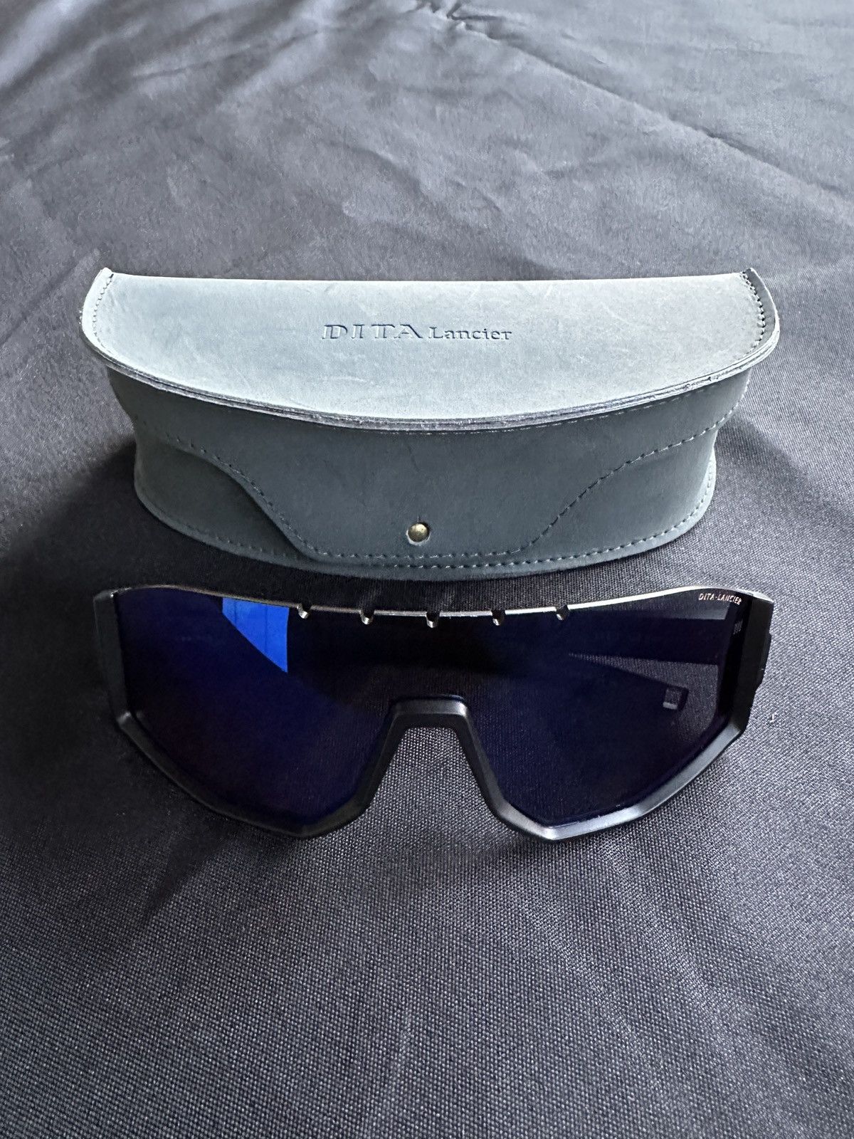 Dita DITA Lancier DLS 719 Shield Sunglasses Matte Black Blue Size ONE SIZE - 3 Thumbnail