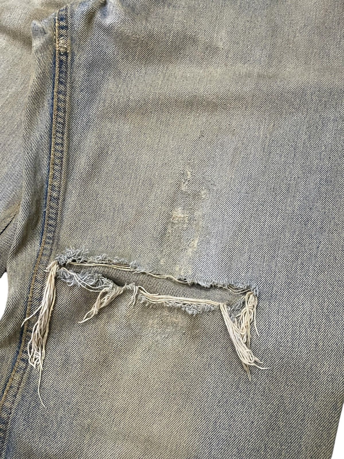 Levi's × Vintage Vintage Levis 560 Tapered Leg Loose Mud Wash Jeans Size US 35 - 8 Thumbnail