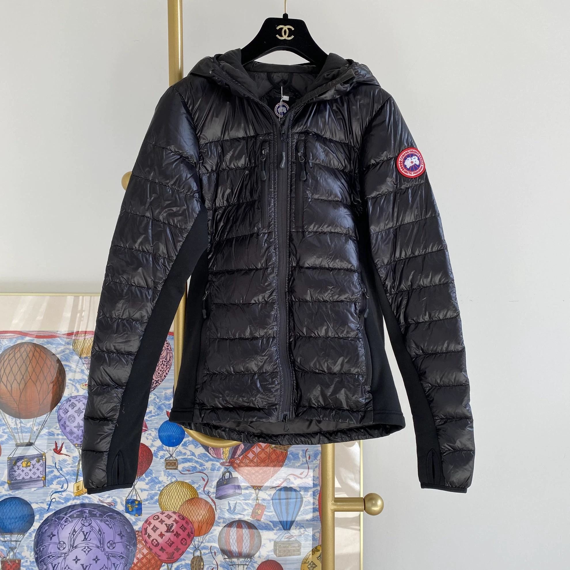 Canada Goose Canada Goose Black Hooded Lightweight Down Jacket S Size S / US 4 / IT 40 - 1 Thumbnail