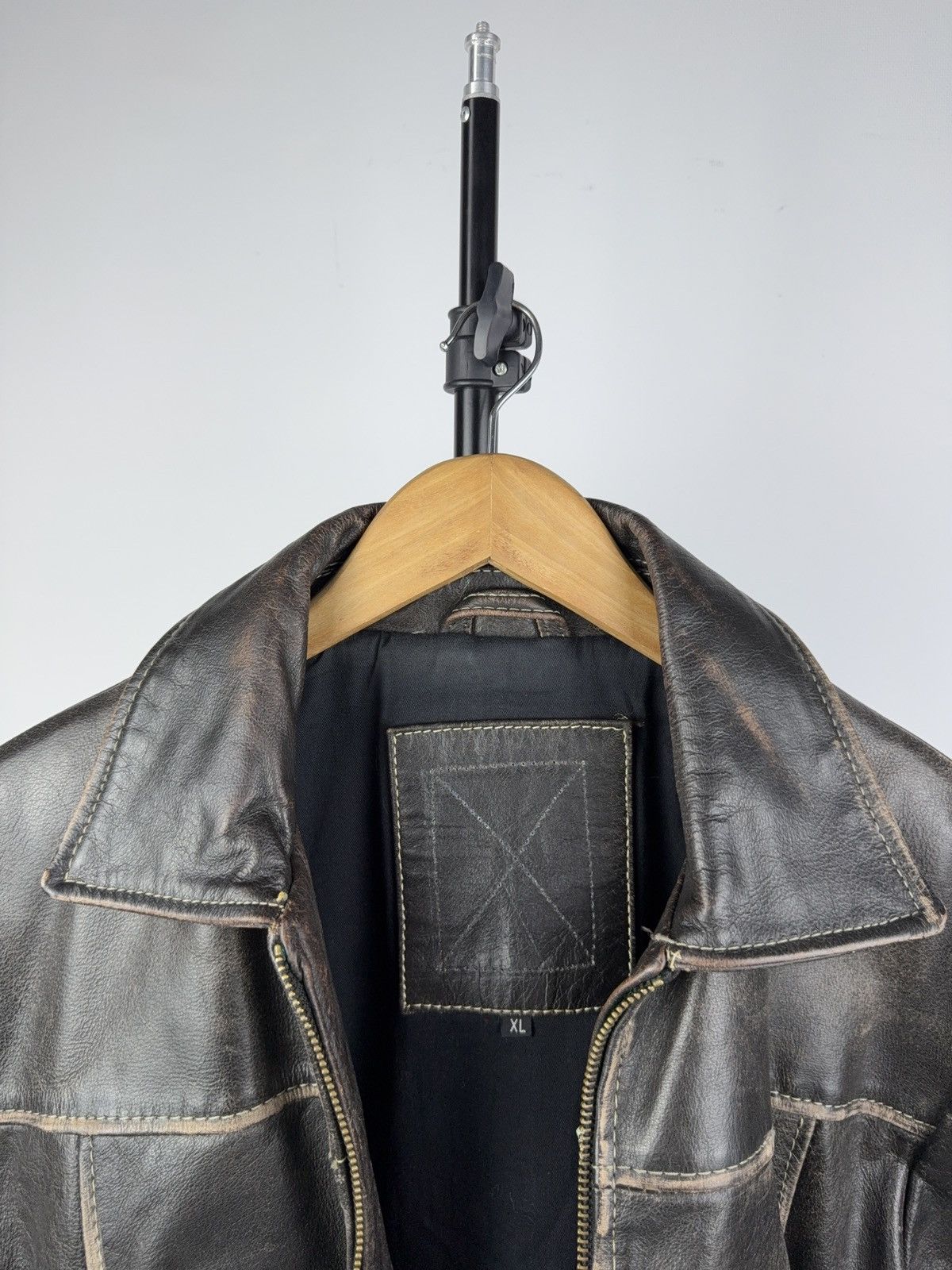 Vintage Vintage 90s Avant Garde Leather Biker MOTO Faded Jacket Size US XL / EU 56 / 4 - 6 Thumbnail