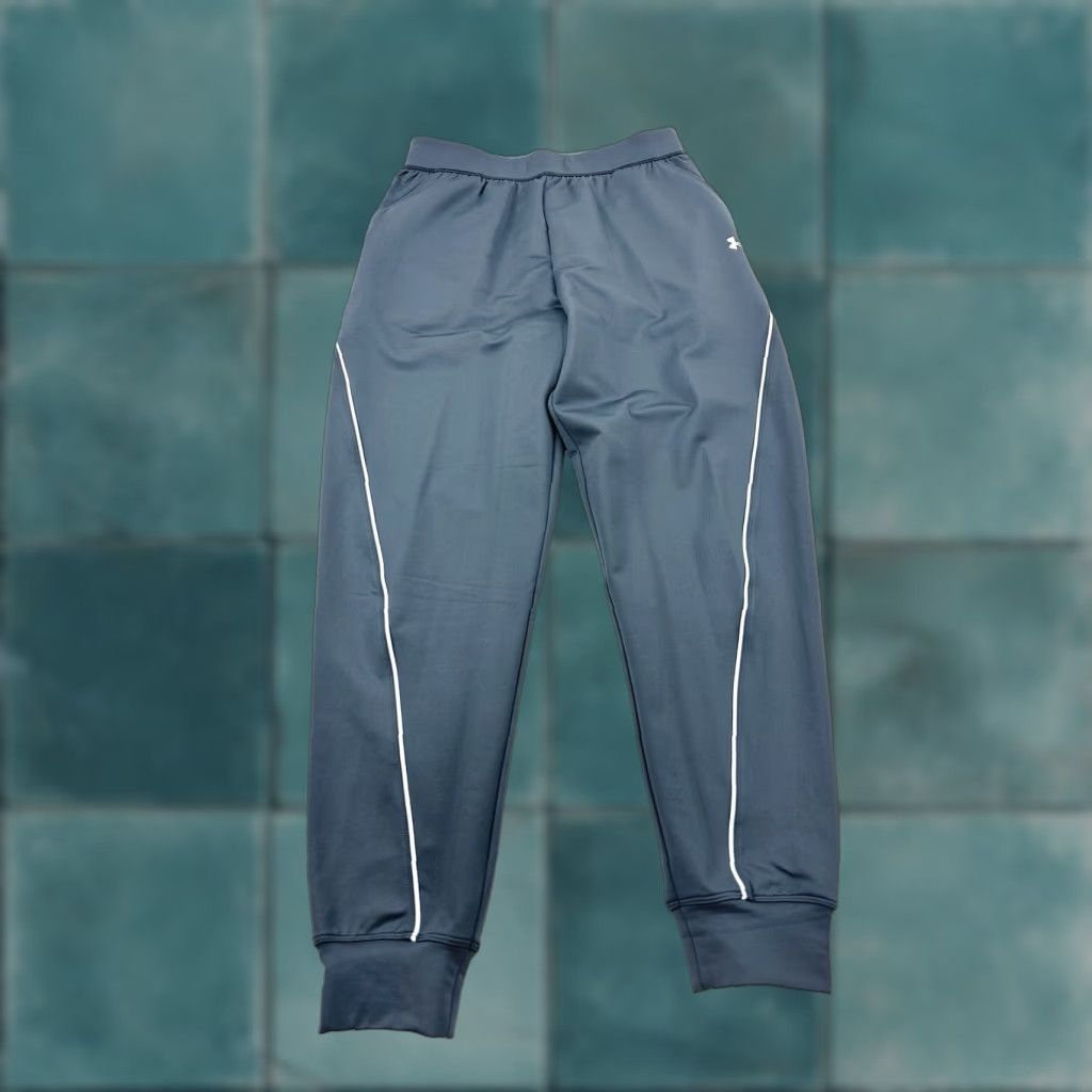 Under Armour Under Armour Sweatpants Women’s Small Gray Athletic Jogger Activewear NWT Size 28" / US 6 / IT 42 - 1 Thumbnail