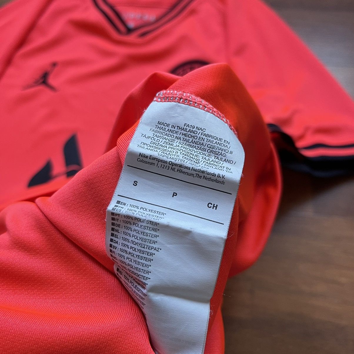 Jordan Brand × Nike PSG NIKE 2019/2020 FOOTBALL SOCCER AWAY JERSEY #10 NEYMAR Size US S / EU 44-46 / 1 - 13 Thumbnail