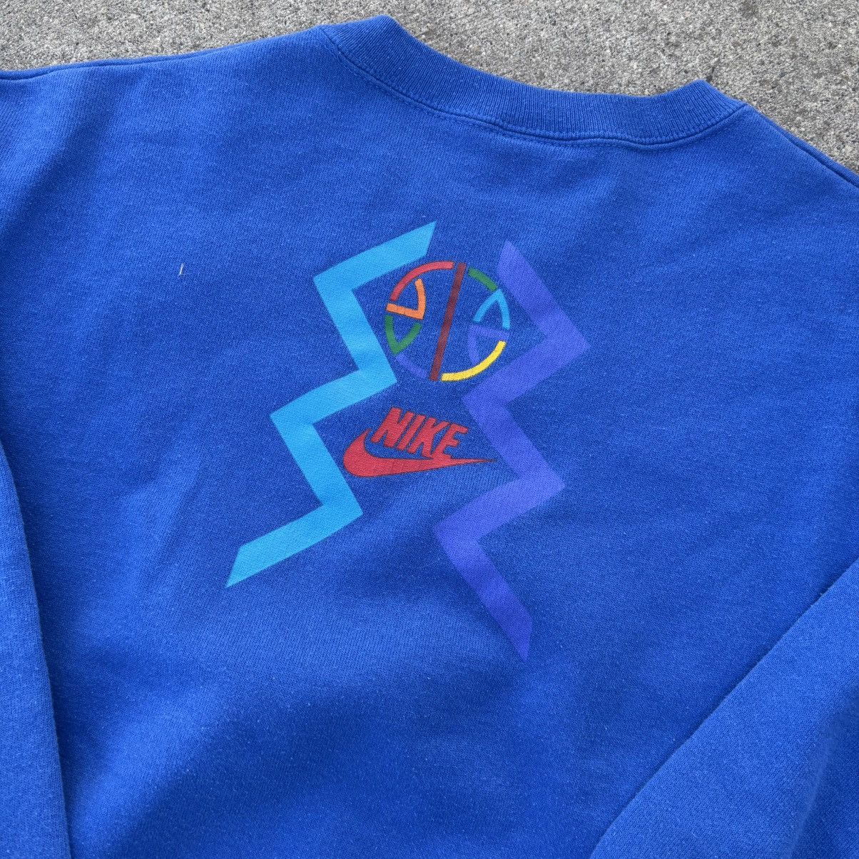 Nike Vintage 1993 Nike Urban Jungle Gym Crewneck Size US M / EU 48-50 / 2 - 4 Thumbnail