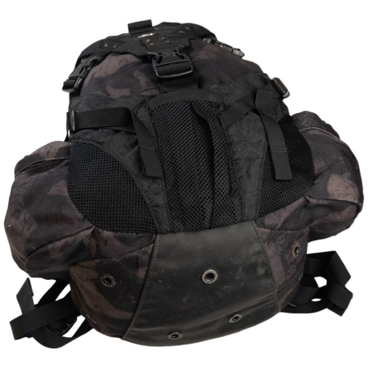 Oakley Vintage Oakley Icon Camo Backpack Size ONE SIZE - 6 Thumbnail