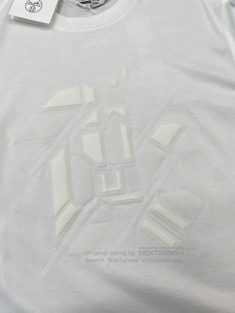 Hermes Hermes White Leather Patch Short Sleeve T. Size US L / EU 52-54 / 3 - 2 Thumbnail