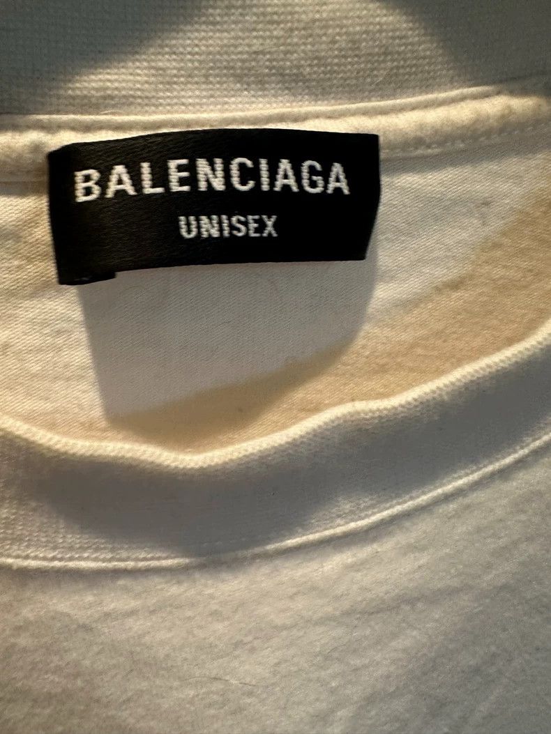 Balenciaga Balenciaga White WFP co-branded short sleeve Size US M / EU 48-50 / 2 - 2 Thumbnail