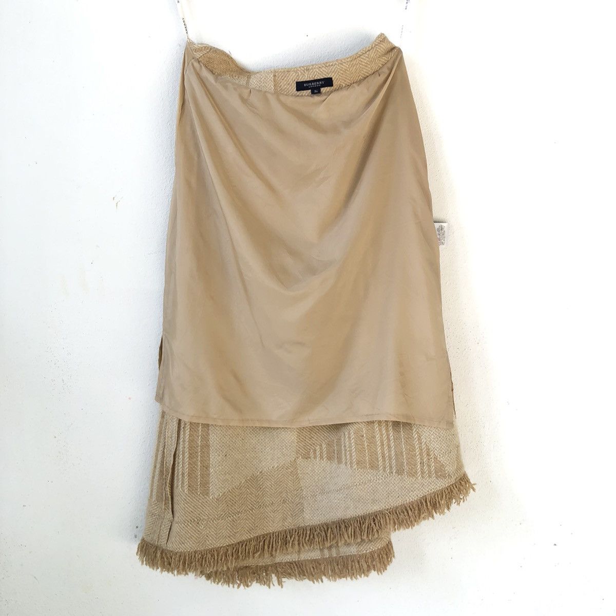 Burberry Burberry London Asymmetric Midi Skit - Wool Blend Size 26" / US 2 / IT 38 - 6 Thumbnail