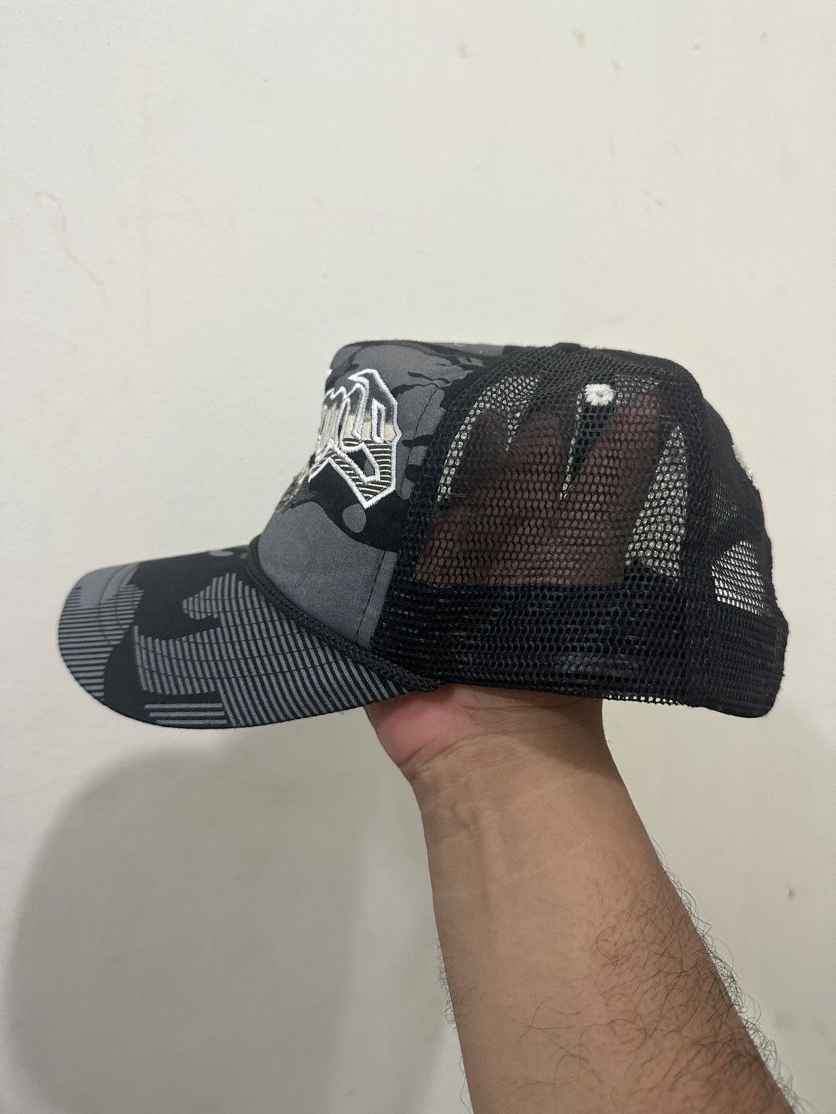 Billabong Y2K Billabong Embroid Trucker Hat Size ONE SIZE - 3 Thumbnail