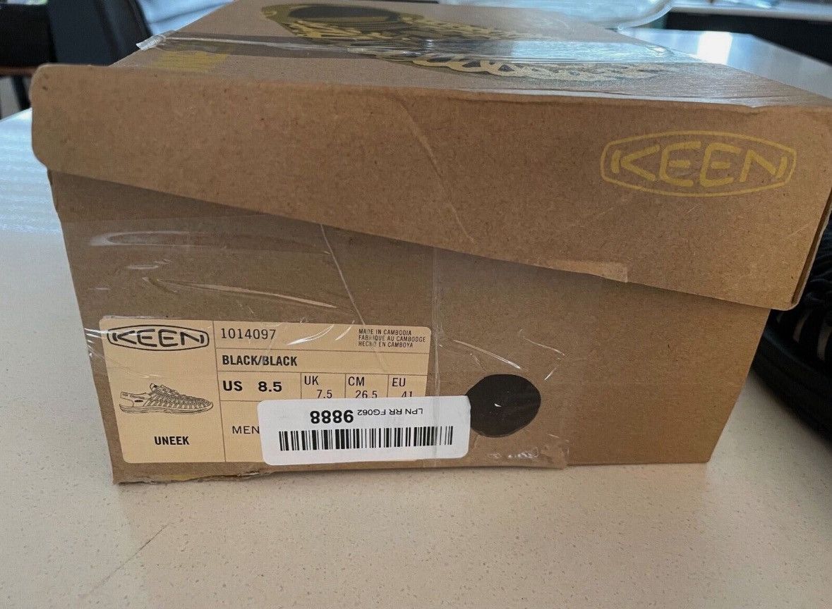 KEEN Keen Uneek Black Size US 8.5 / EU 41-42 - 3 Thumbnail