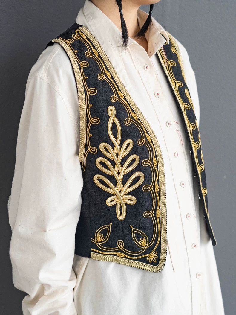 Kenzo KENZO Golden embroidered vest back vintagery Size M / US 6-8 / IT 42-44 - 4 Thumbnail