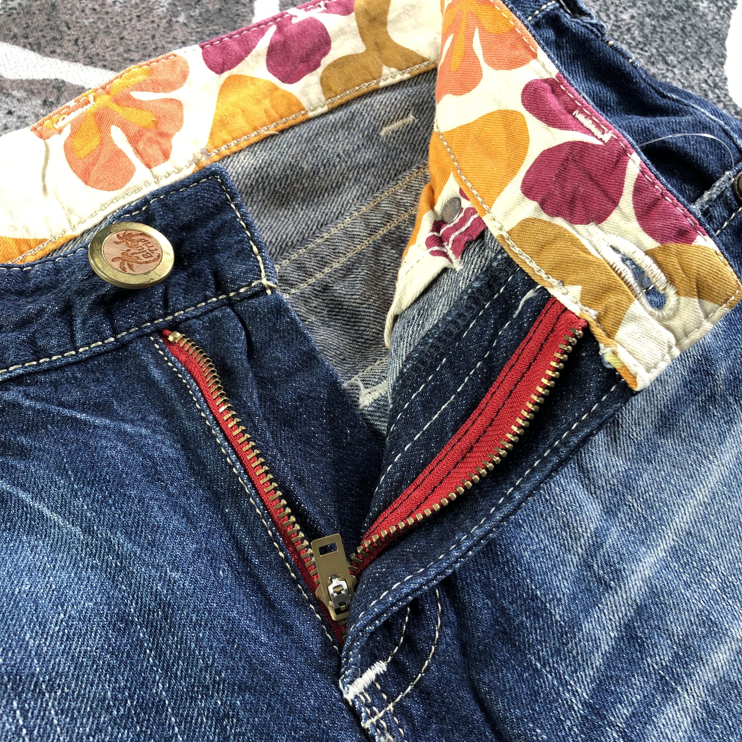 Edwin Edwin Blue Trip Jeans Distress Flare Denim Size US 30 / EU 46 - 7 Thumbnail