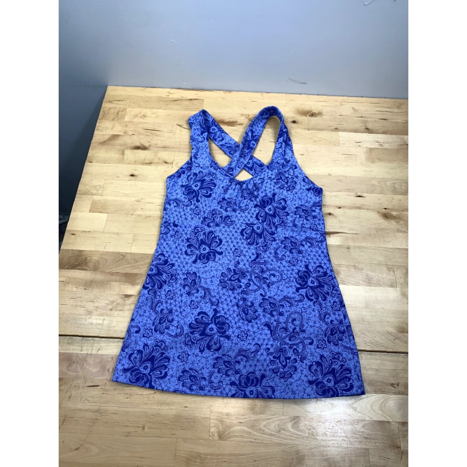 Vintage REI Womens Tank XS Purple Floral Racerback Outdoor Hiking Casual Size XS / US 0-2 / IT 36-38 - 2 Thumbnail