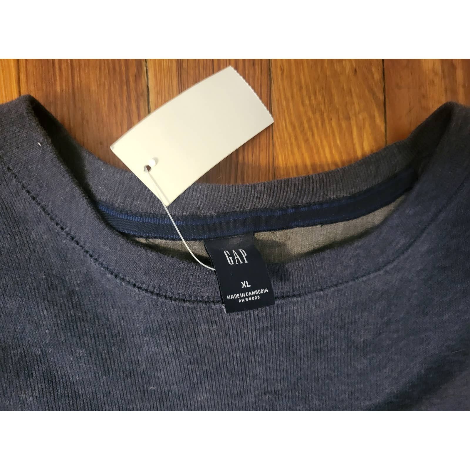 Gap Gap Blue Mens Crewneck XL NWT. Size US XL / EU 56 / 4 - 4 Thumbnail