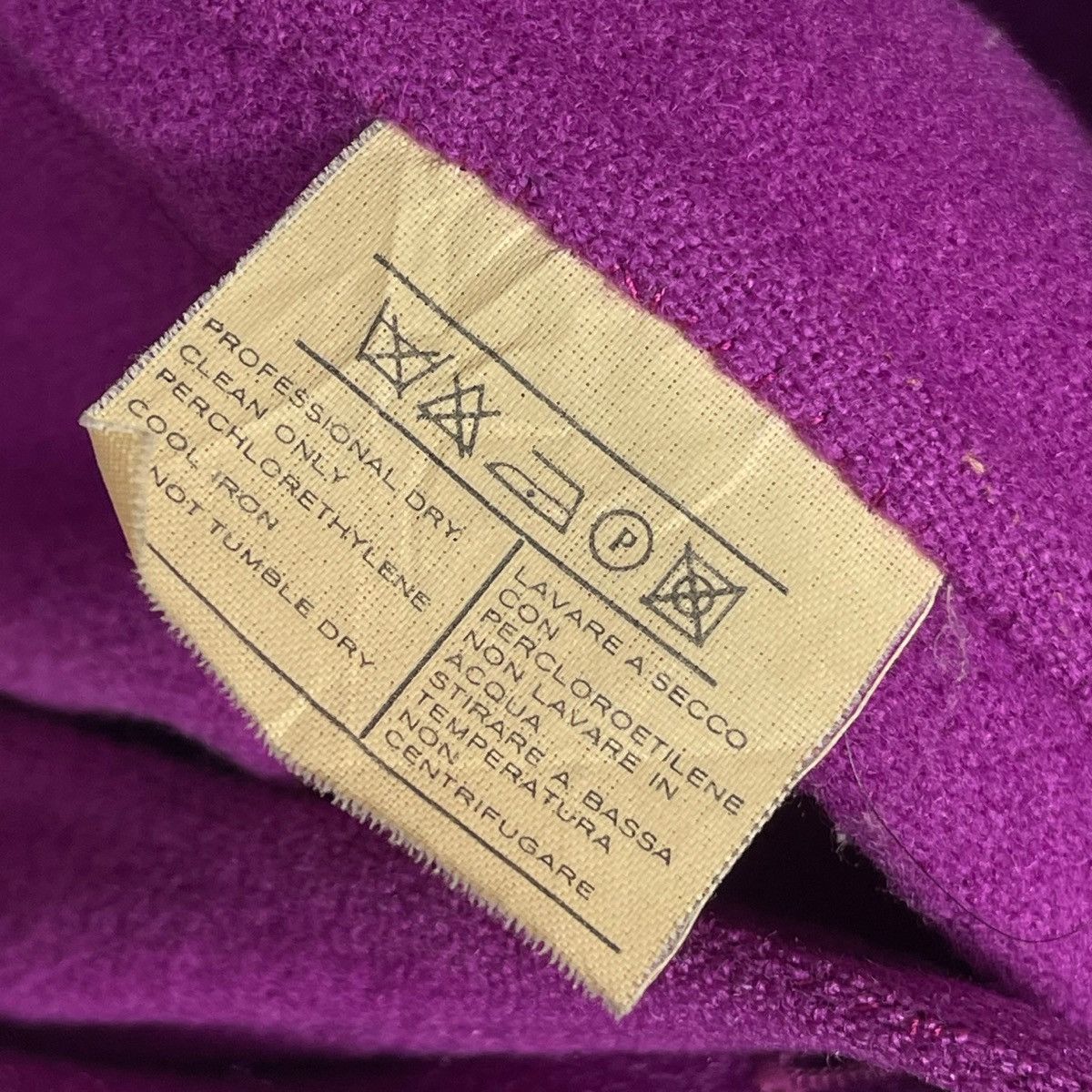 Salvatore Ferragamo Vintage Salvatore Ferragamo Purple Wool Coat Size XS / US 0-2 / IT 36-38 - 14 Thumbnail