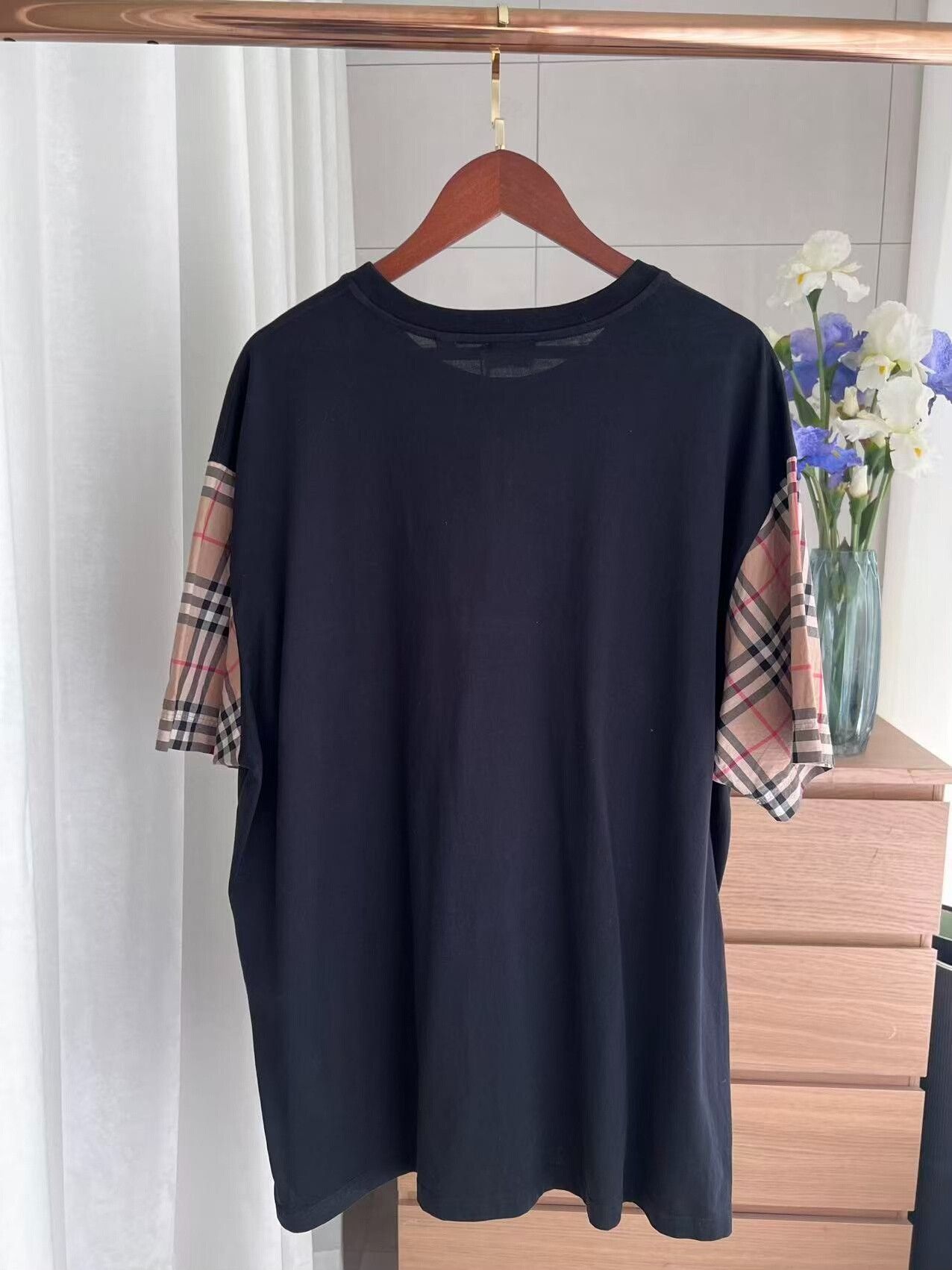 Burberry Burberry Short-Sleeve T-Shirt XL Size US XL / EU 56 / 4 - 2 Thumbnail