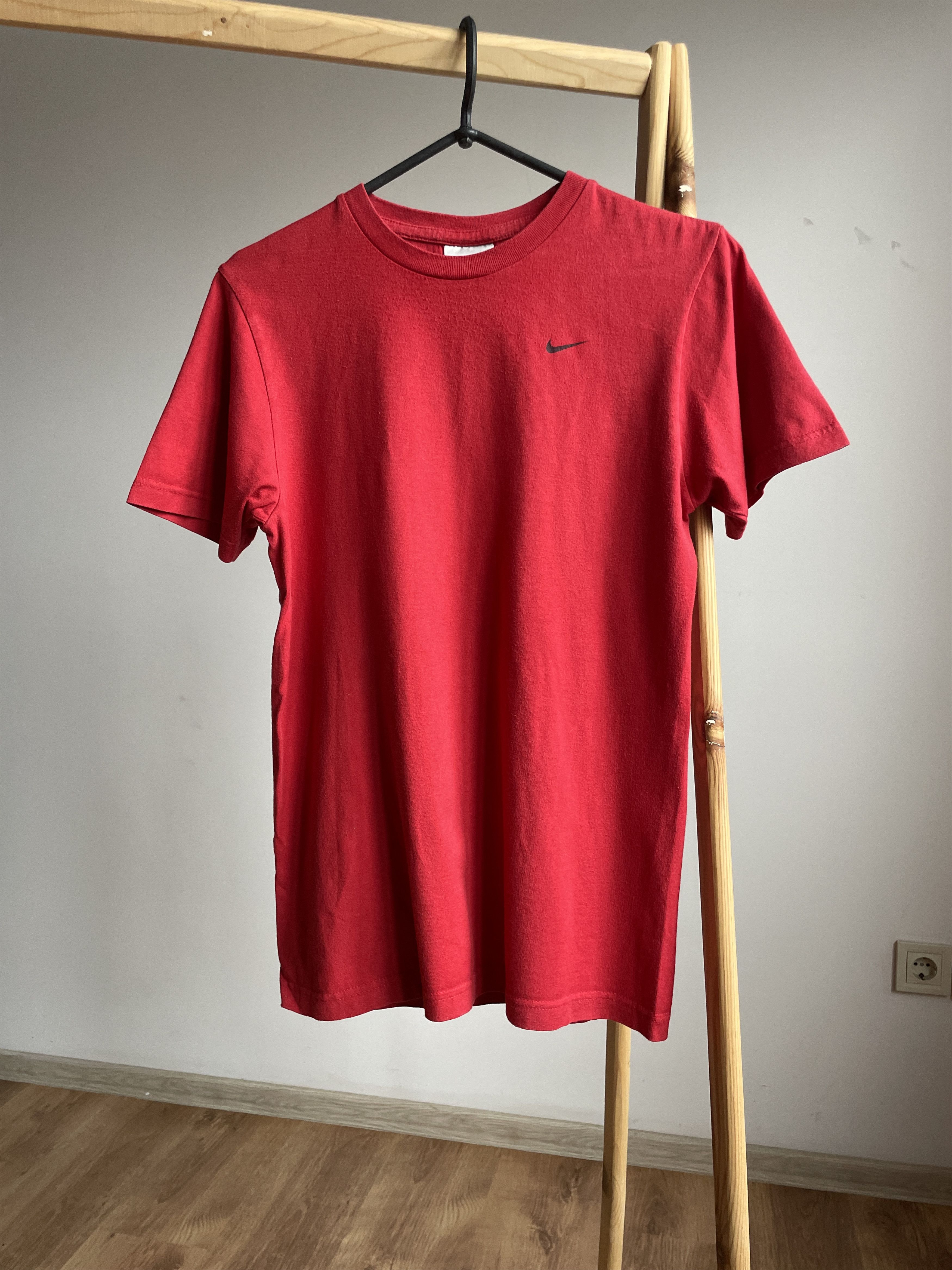 Nike × Vintage Nike Vintage Y2K T-Shirt Size S Size US S / EU 44-46 / 1 - 1 Thumbnail