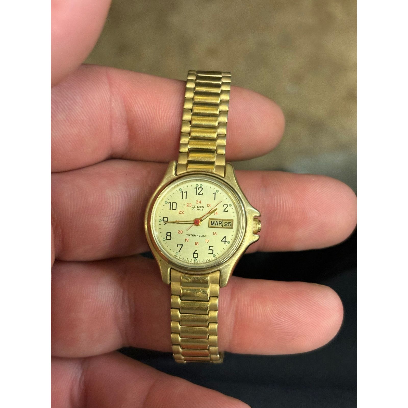 Citizen Citizens 6000-S27182 Gold Tone Women’s Watch! New Battery! Size ONE SIZE - 8 Thumbnail
