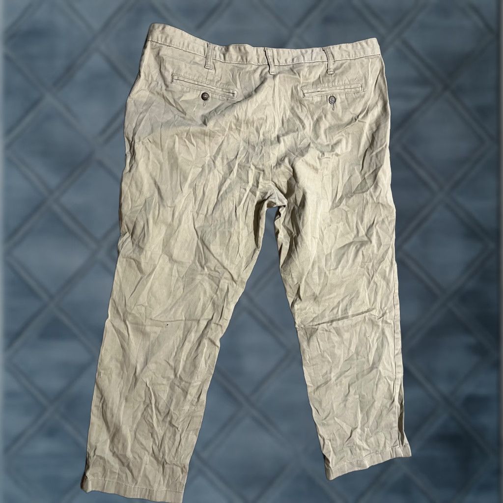 Nautica Nautica Classic Fit Chinos Pants 40x30 Beige Flat Front Cotton Casual Mens Size US 40 / EU 56 - 1 Thumbnail