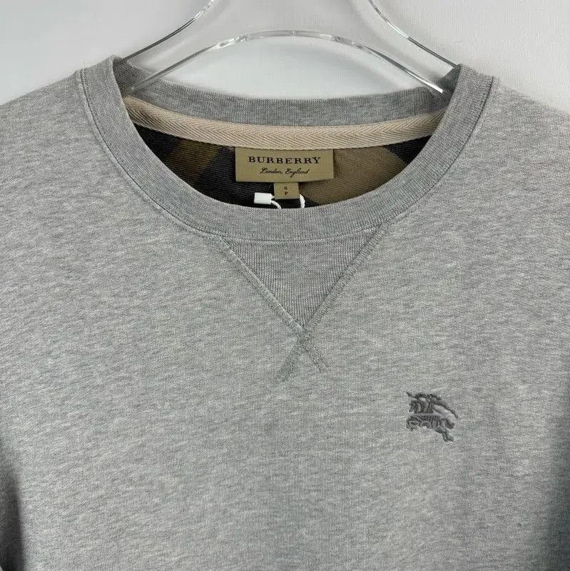 Burberry Burberry Grey Cotton Embroidered Long Sleeve Sweatshirt. Size S / US 4 / IT 40 - 3 Thumbnail