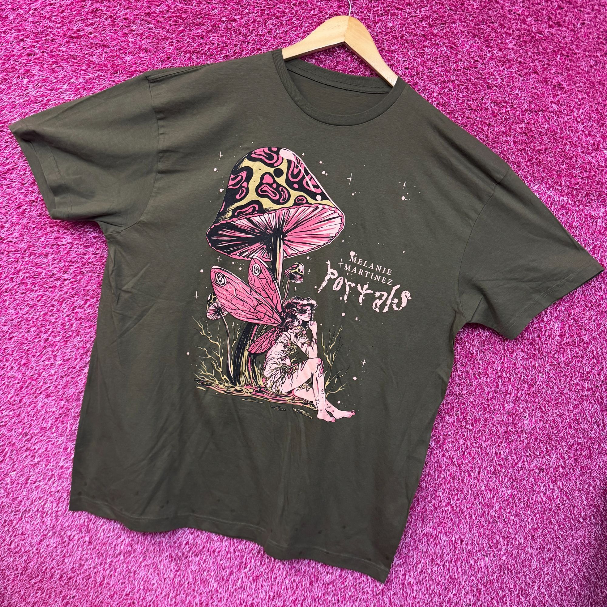 Other Melanie Martinez Portals Mushroom Pixie Electro-Pop Tee XXL Size US XXL / EU 58 / 5 - 3 Thumbnail