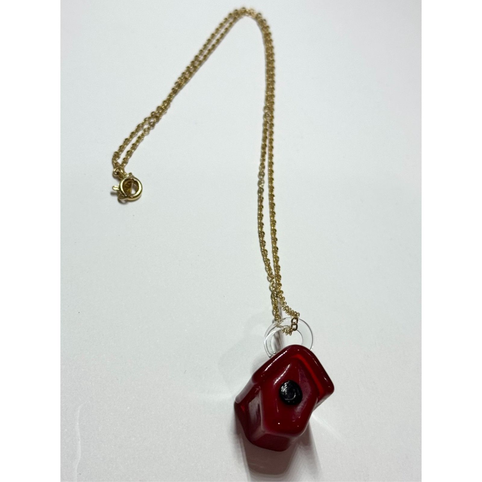 Vintage Vintage red glass house home charm necklace Size ONE SIZE - 2 Thumbnail