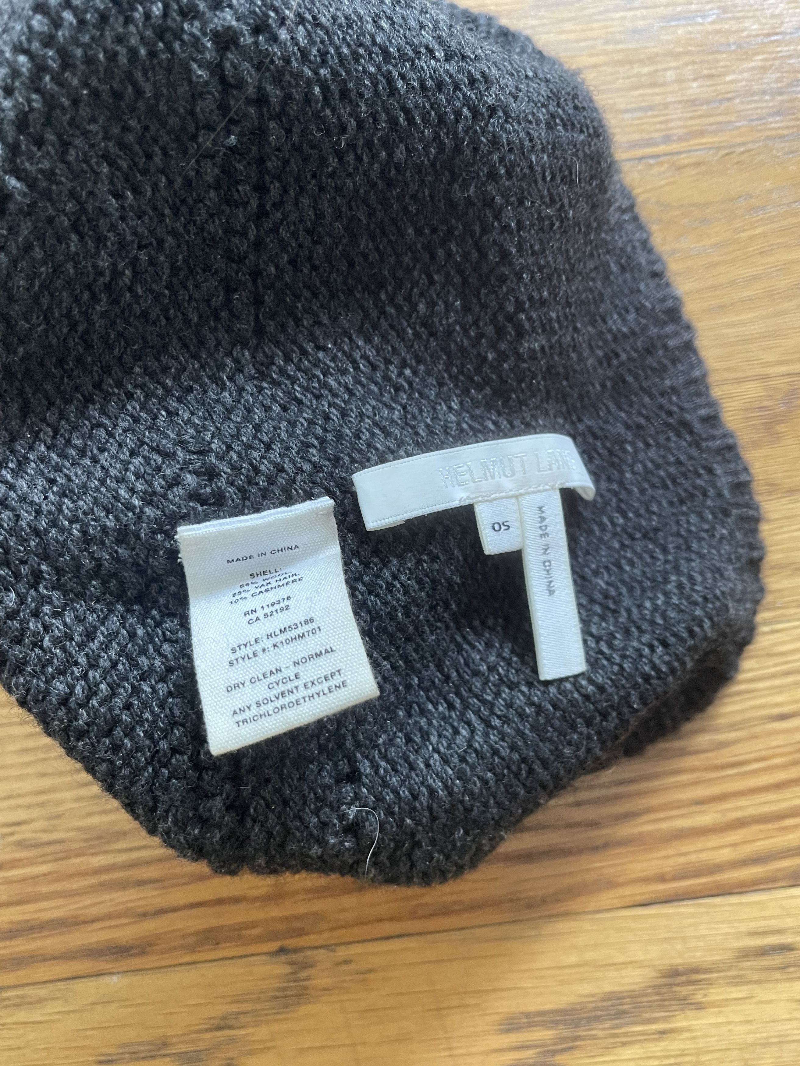 Helmut Lang DISTRESSED BEANIE Size ONE SIZE - 2 Thumbnail