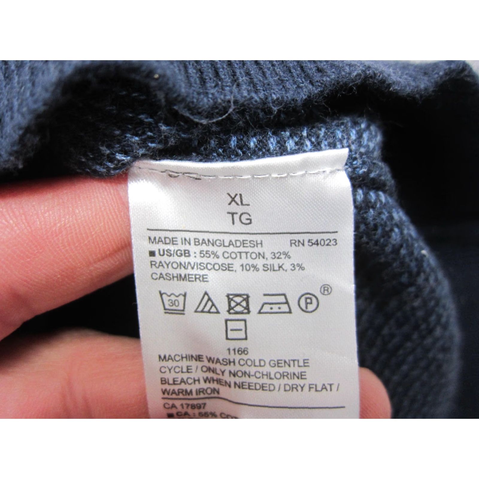 Banana Republic Banana Republic Sweater XL Blue Silk Cashmere Thermal Knit Mens Pullover 90s Outdoor Sports United States Size US XL / EU 56 / 4 - 5 Thumbnail