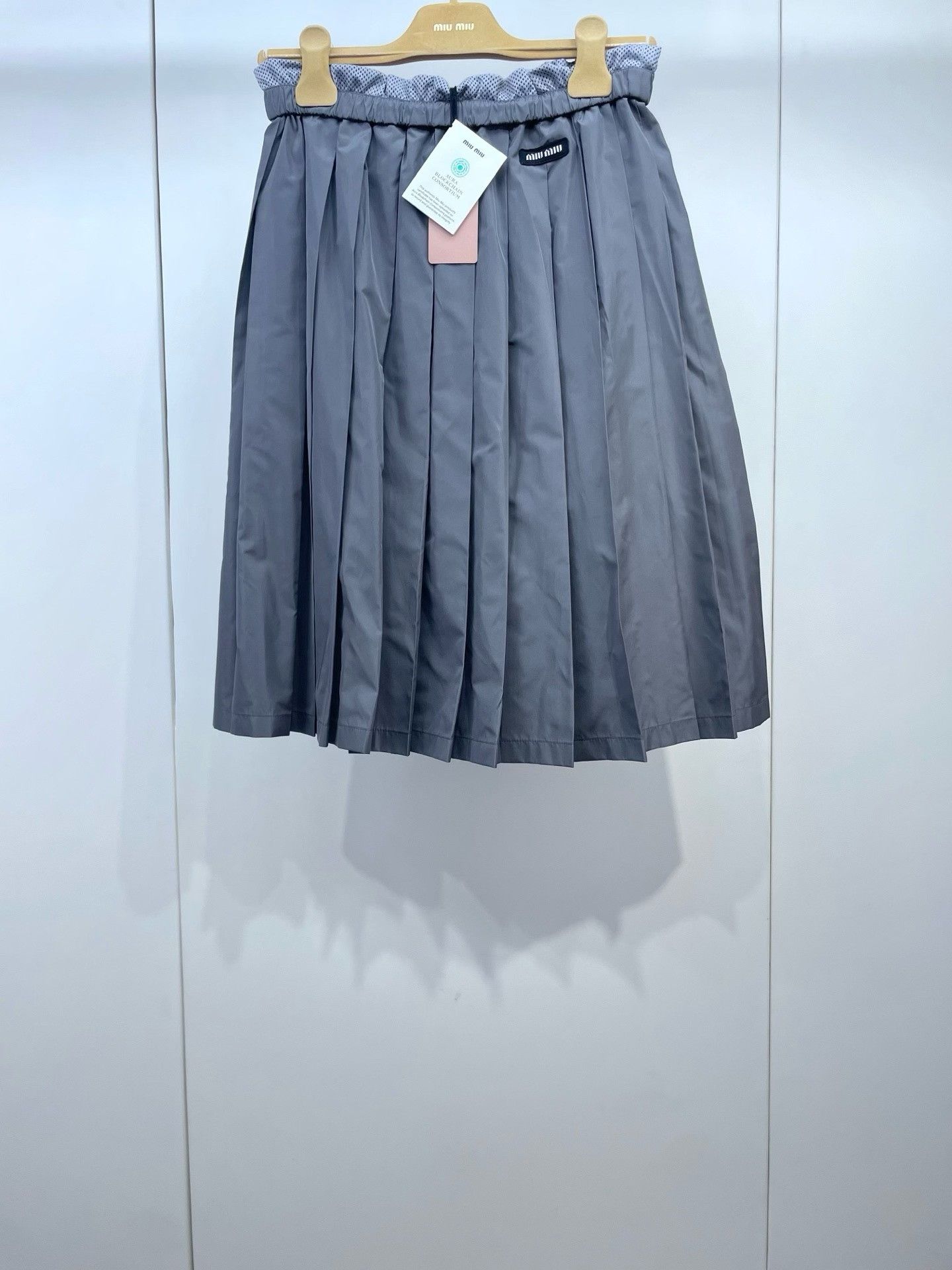 Miu Miu Miu Miu Gray Cuffed Pleated Skirt Size 38" / US 16 / IT 52 - 1 Thumbnail