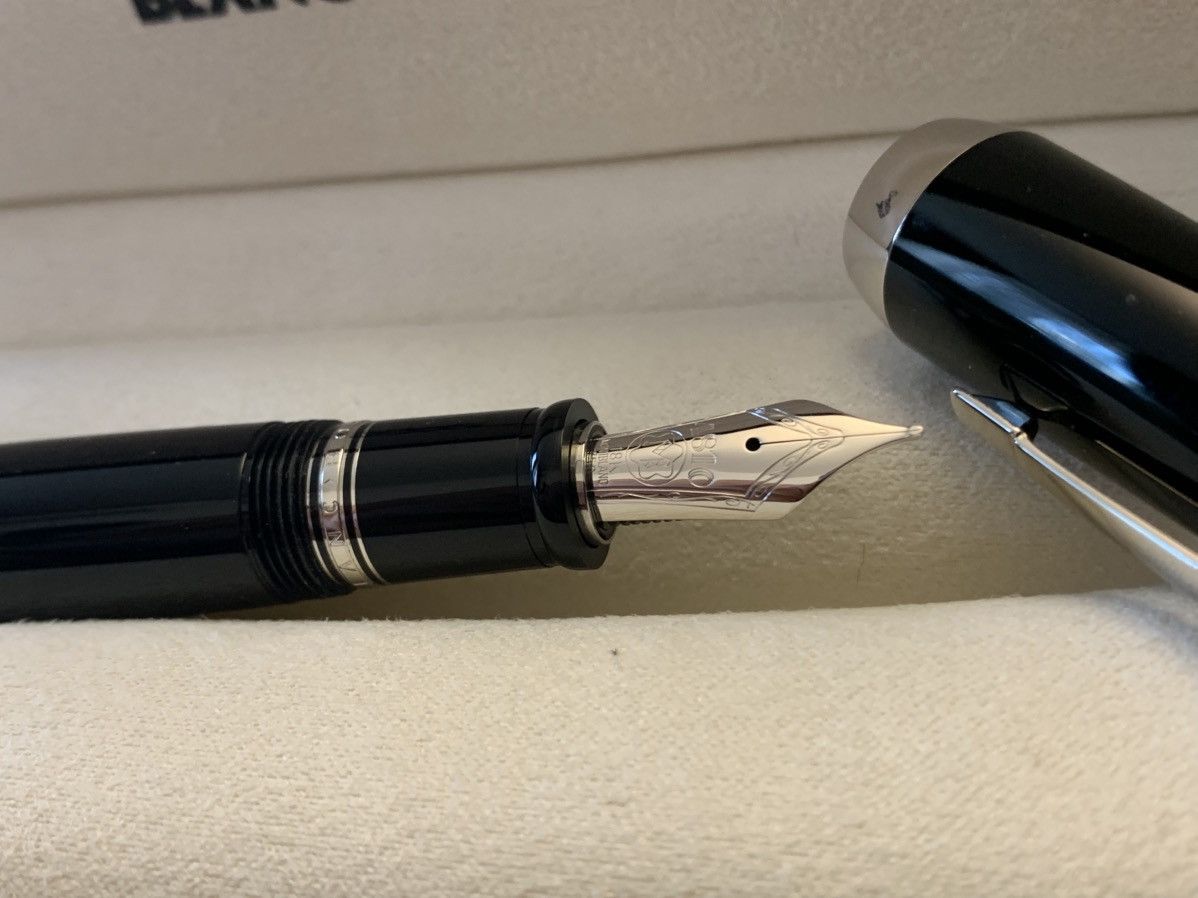 Montblanc Montblanc Souvenir Fountain Pen — 18K Gold Nib (750) Size ONE SIZE - 9 Thumbnail