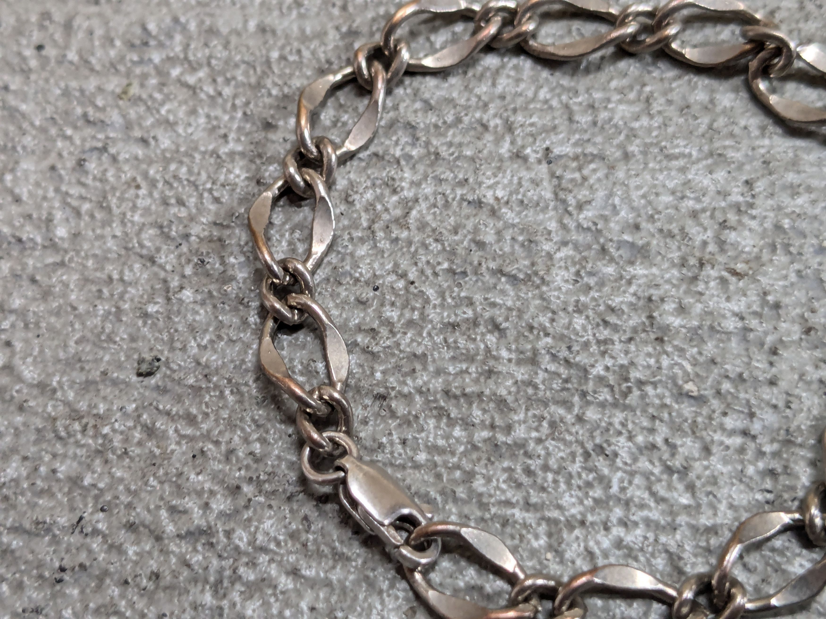 Jewelry × Vintage Vintage Bracelet Oval 6.5" Chain Link Avant Garde Size ONE SIZE - 5 Thumbnail