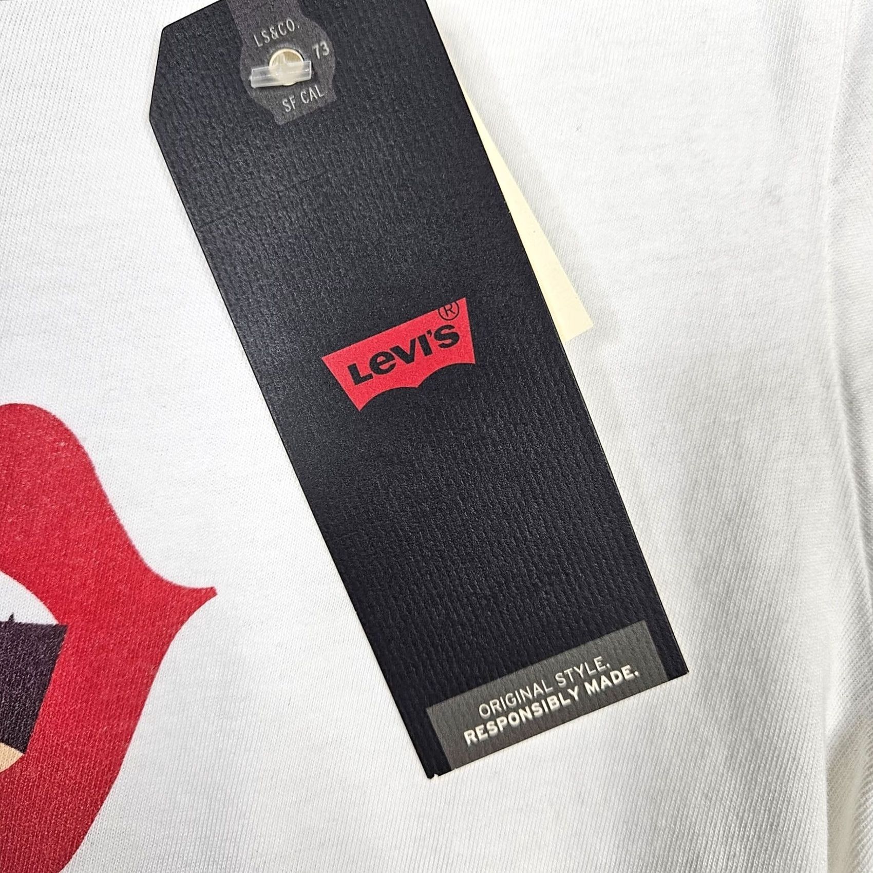 Levi's Levi's Women's Crew Neck Short Sleeve White T-Shirt M Regular Cotton Jersey Basic Shirt Womens Regular Size M White 90s Vote Theme Size M / US 6-8 / IT 42-44 - 3 Thumbnail