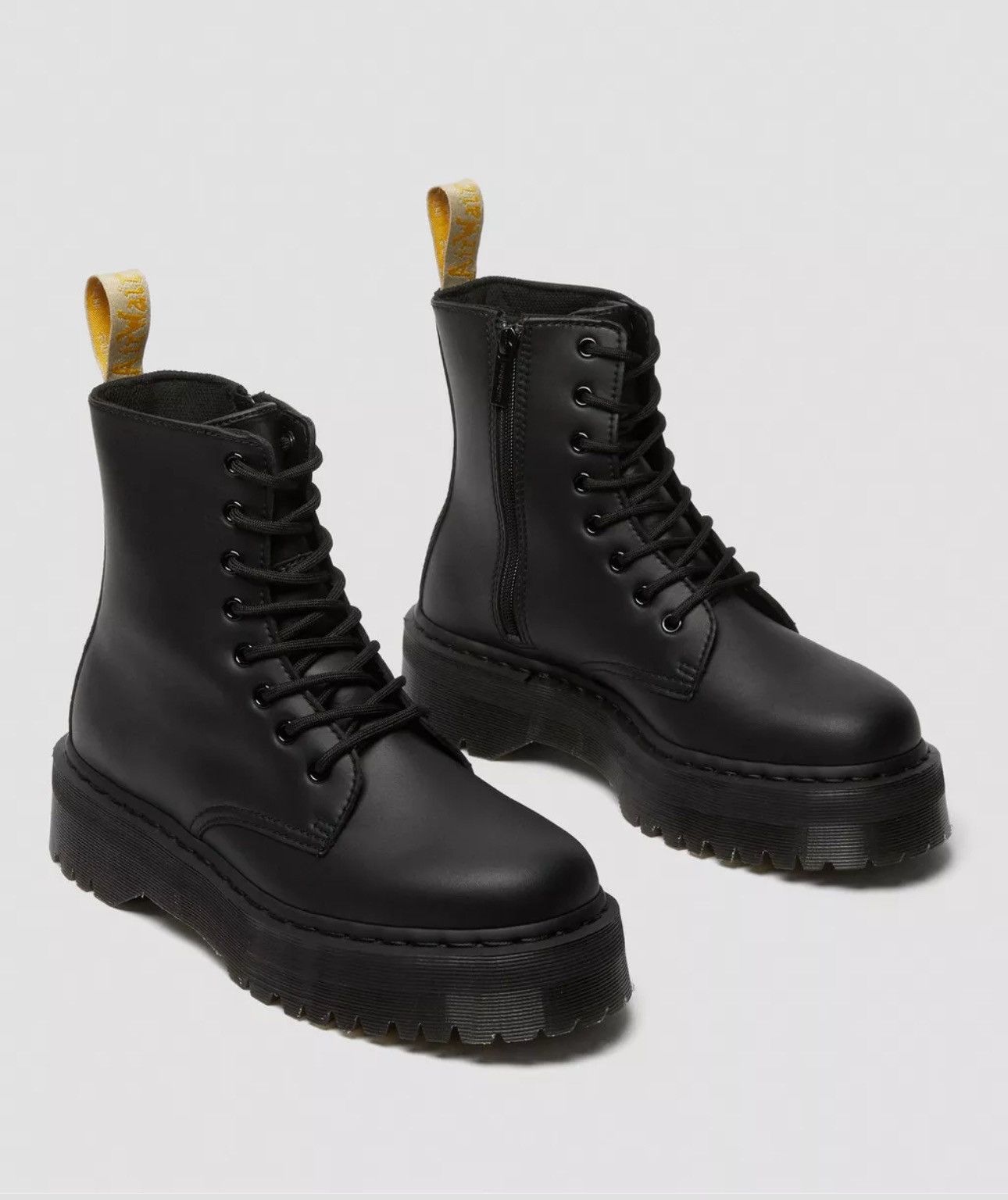 Dr. Martens VEGAN JADON II BOOT MONO PLATFORMS LEATHER COMBAT BOOTS Size US 9 / IT 39 - 1 Thumbnail