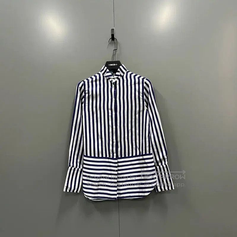 Burberry Burberry Striped Long Sleeve Shirt for Women. Size XXS / US 00 / IT 34 - 1 Thumbnail