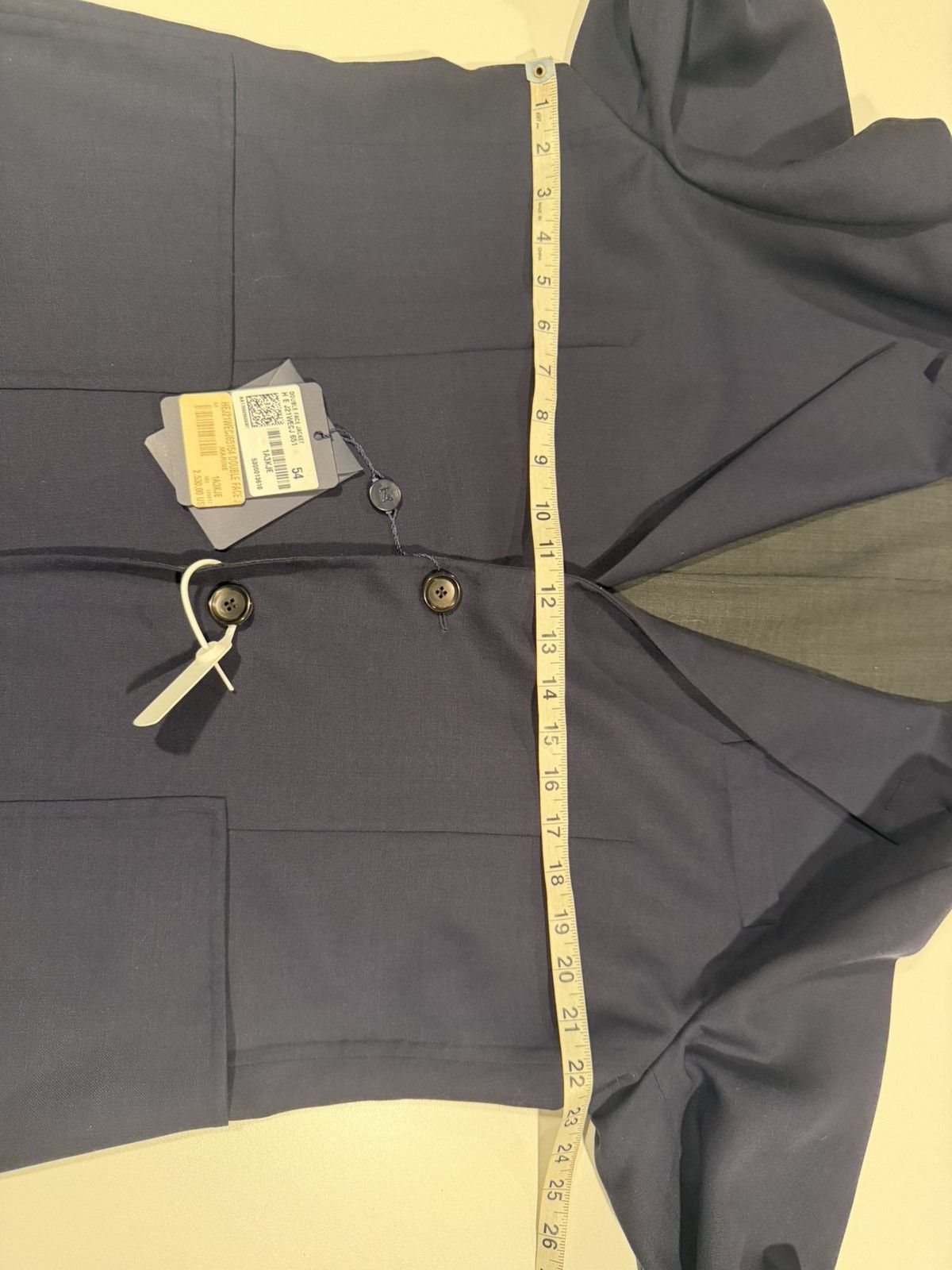 Louis Vuitton Louis Vuitton mens double face blazer 54/44. $2590 Size 44R - 6 Thumbnail