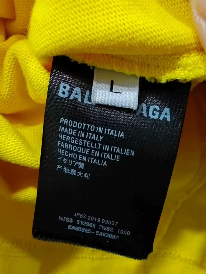 Balenciaga Balenciaga T-shirt Size US L / EU 52-54 / 3 - 4 Thumbnail