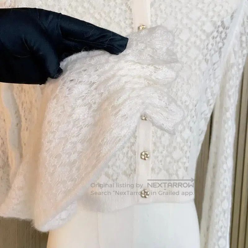 Chanel Chanel White Alpaca Wool Puff Sleeve Cardigan . Size S / US 4 / IT 40 - 5 Thumbnail