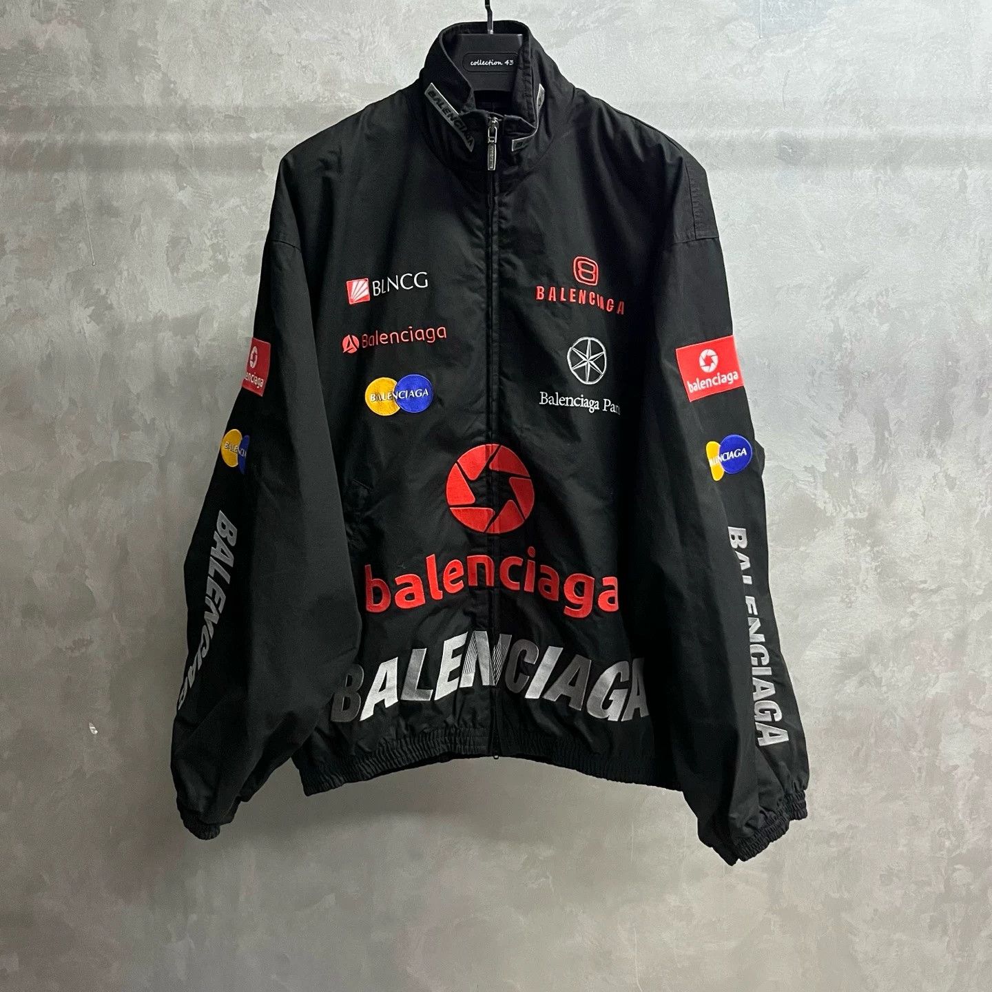 Balenciaga Balenciaga Black Logo Print Stand Collar Coat Size US M / EU 48-50 / 2 - 1 Thumbnail