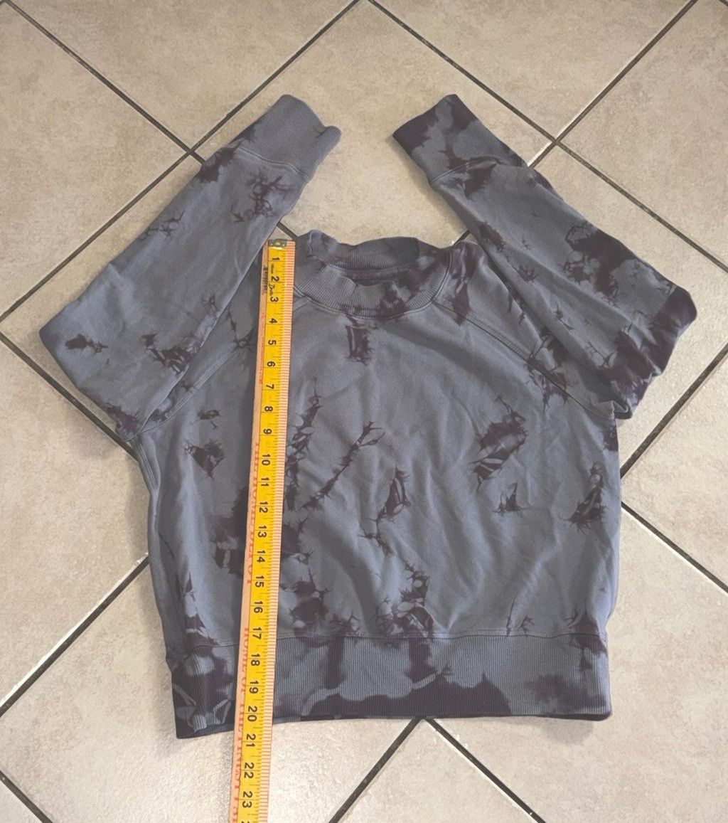 Lululemon LULULEMON READY TO ROLL SWEATSHIRT TIE DYE GRAY/PURPLE Sz 6 Size M / US 6-8 / IT 42-44 - 3 Thumbnail
