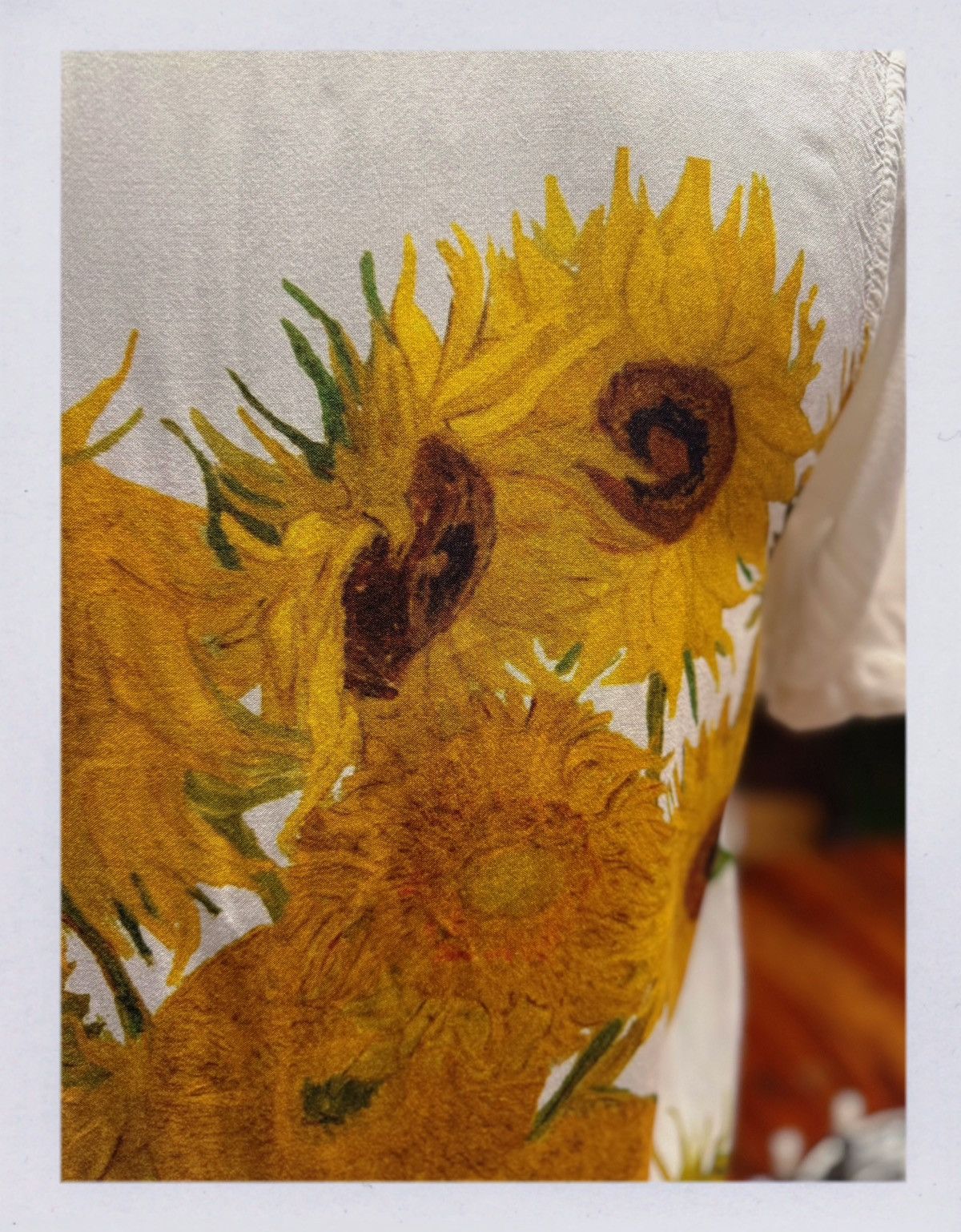 Asos Van Gogh “Sunflowers” Short Sleeve Button-Up Shirt Size US M / EU 48-50 / 2 - 8 Thumbnail