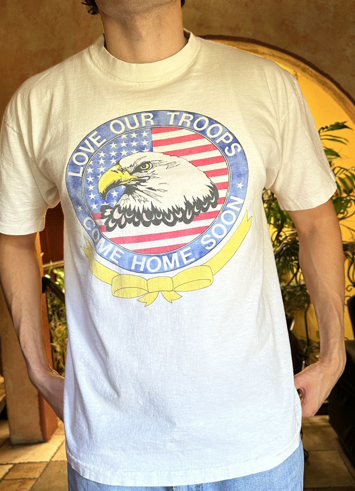 Vintage distressed vintage 90s Love Our Troops tee shirt large usa Size US L / EU 52-54 / 3 - 3 Thumbnail