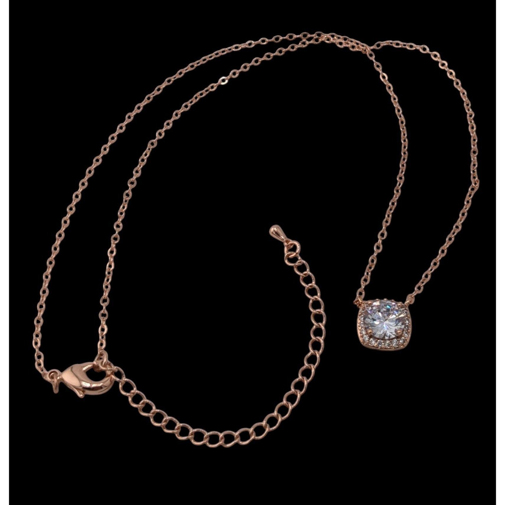 Other Elegant Romantic Rose Gold Tone Pendant Necklace With Sparkl Size ONE SIZE - 1 Thumbnail