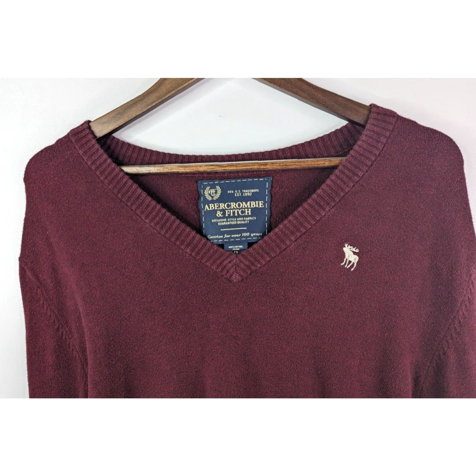 Abercrombie & Fitch Abercrombie & Fitch Sweater Pullover V-Neck Long Sleeve Men's XL 100% Cotton Burgundy Red Knit Classic All Seasons Size US XL / EU 56 / 4 - 2 Thumbnail