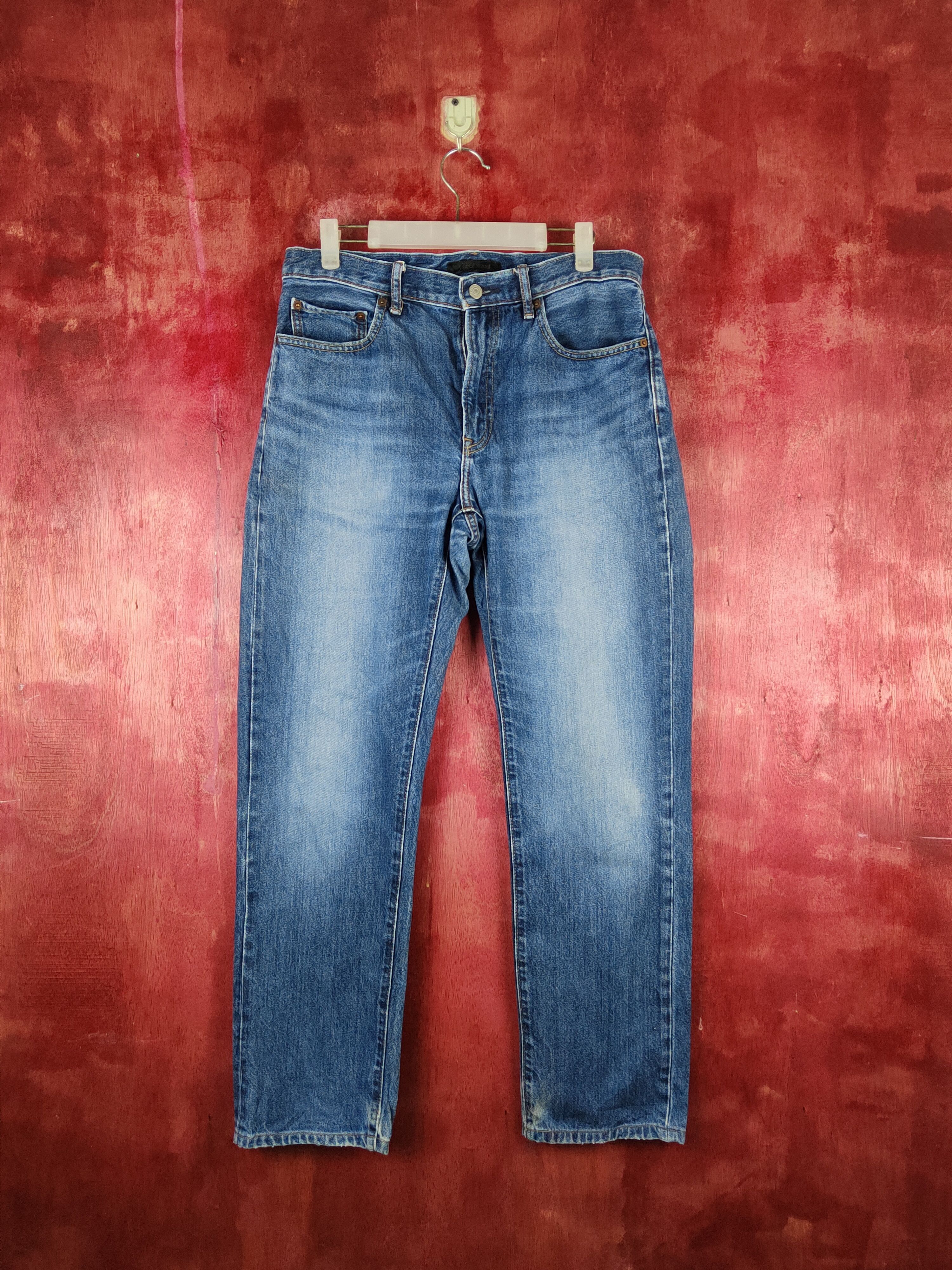 Japanese Brand Uniqlo Blue Faded Distressed Ripped Jeans #S1633 Size US 32 / EU 48 - 1 Thumbnail