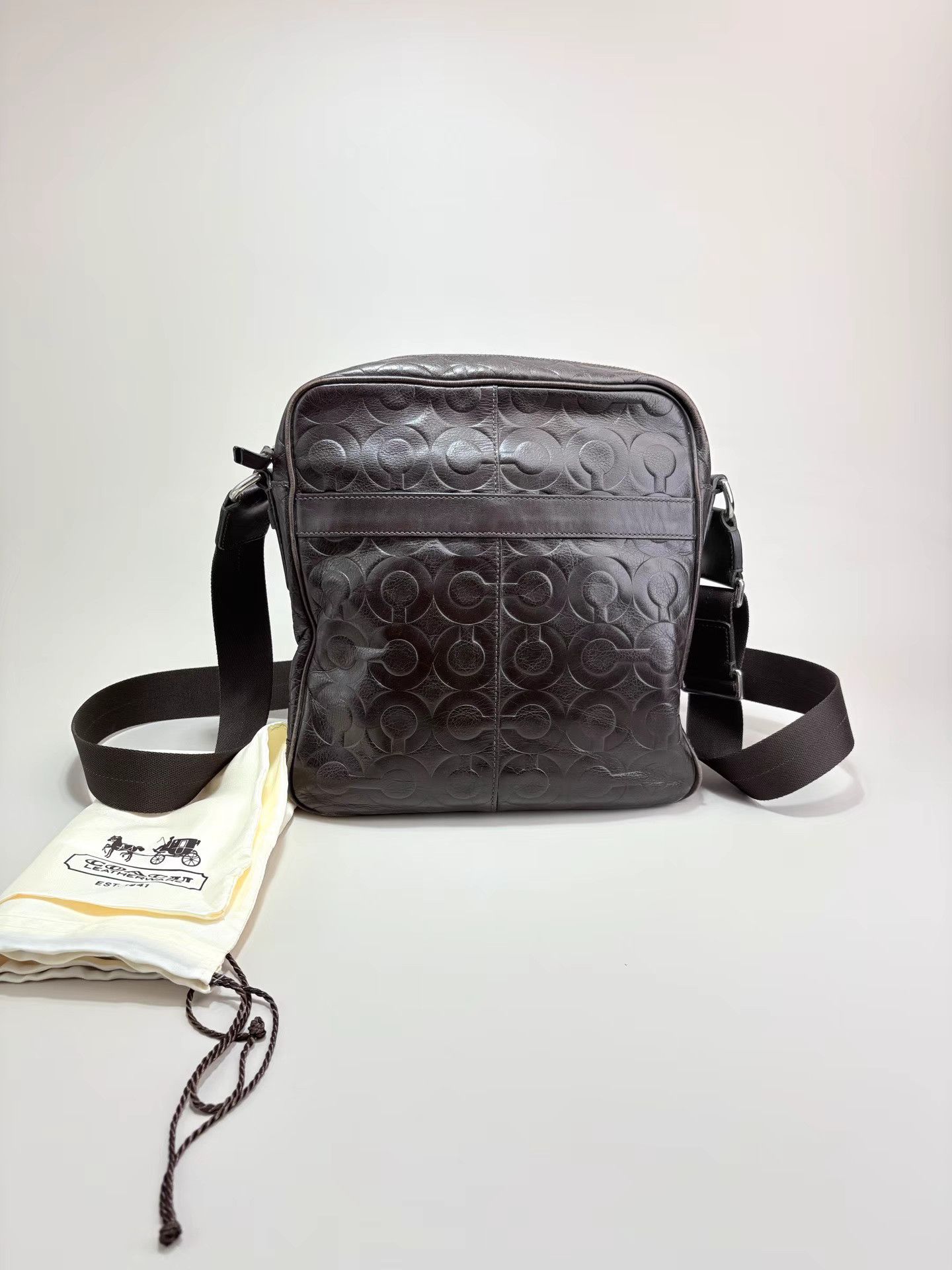 Coach COACH Brown Full Leather Messenger Bag Crossbody Bag Size ONE SIZE - 1 Thumbnail