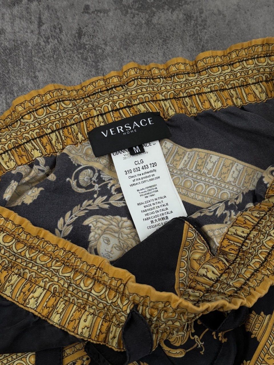 Versace Versace Black Gold Baroque Mulberry Silk Pajama Pants Size US 32 / EU 48 - 12 Thumbnail