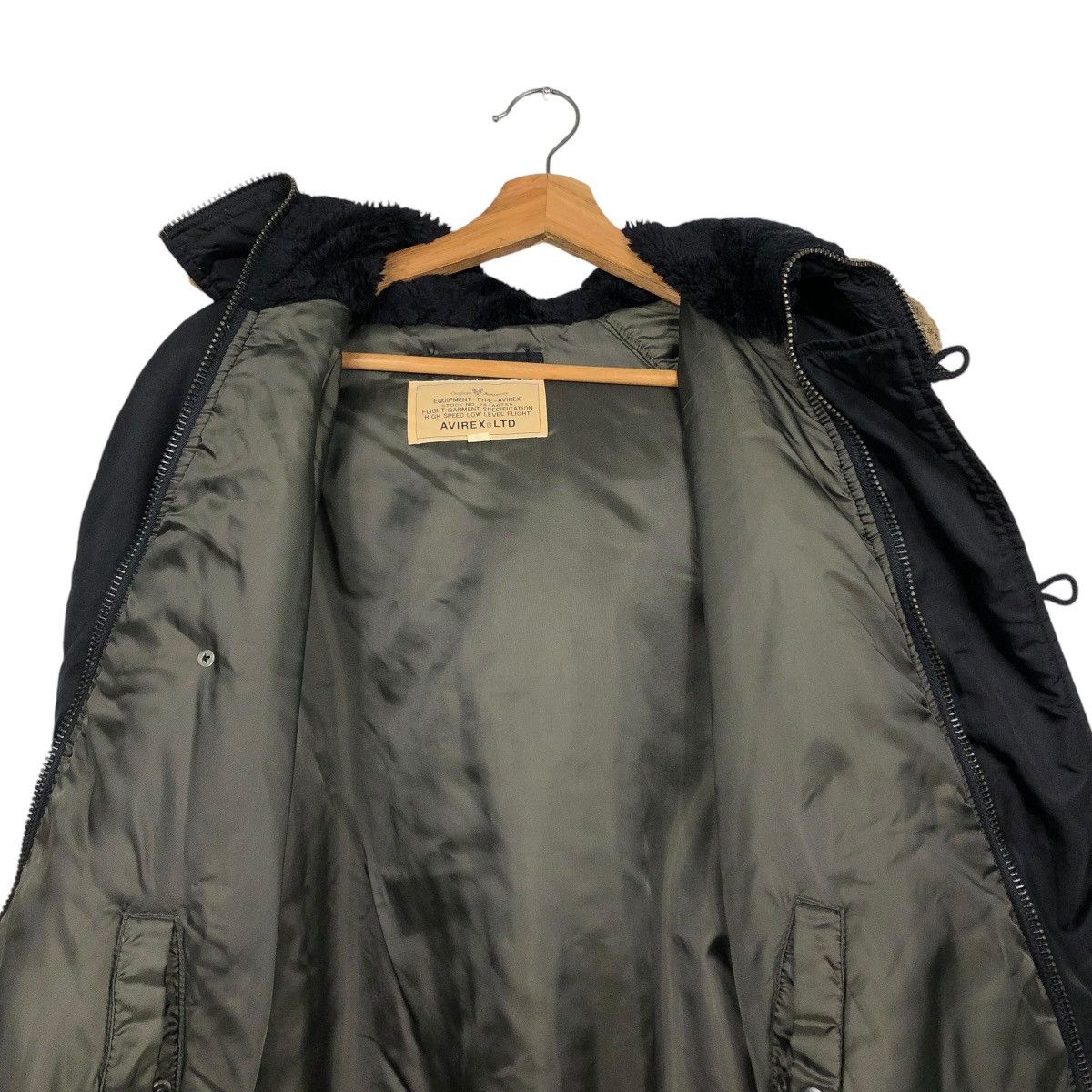 Avirex 🔥VINTAGE BOMBER JACKET AVIREX USA BIG LOGO MINK FUR HOODIE Size US L / EU 52-54 / 3 - 17 Thumbnail